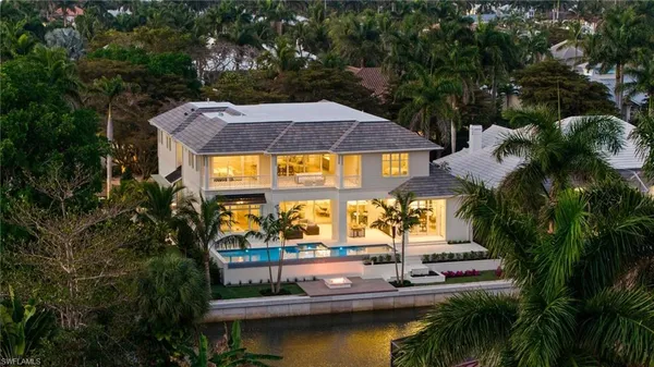 $16,995,000 | 408 16th Avenue South, Naples, FL 34102