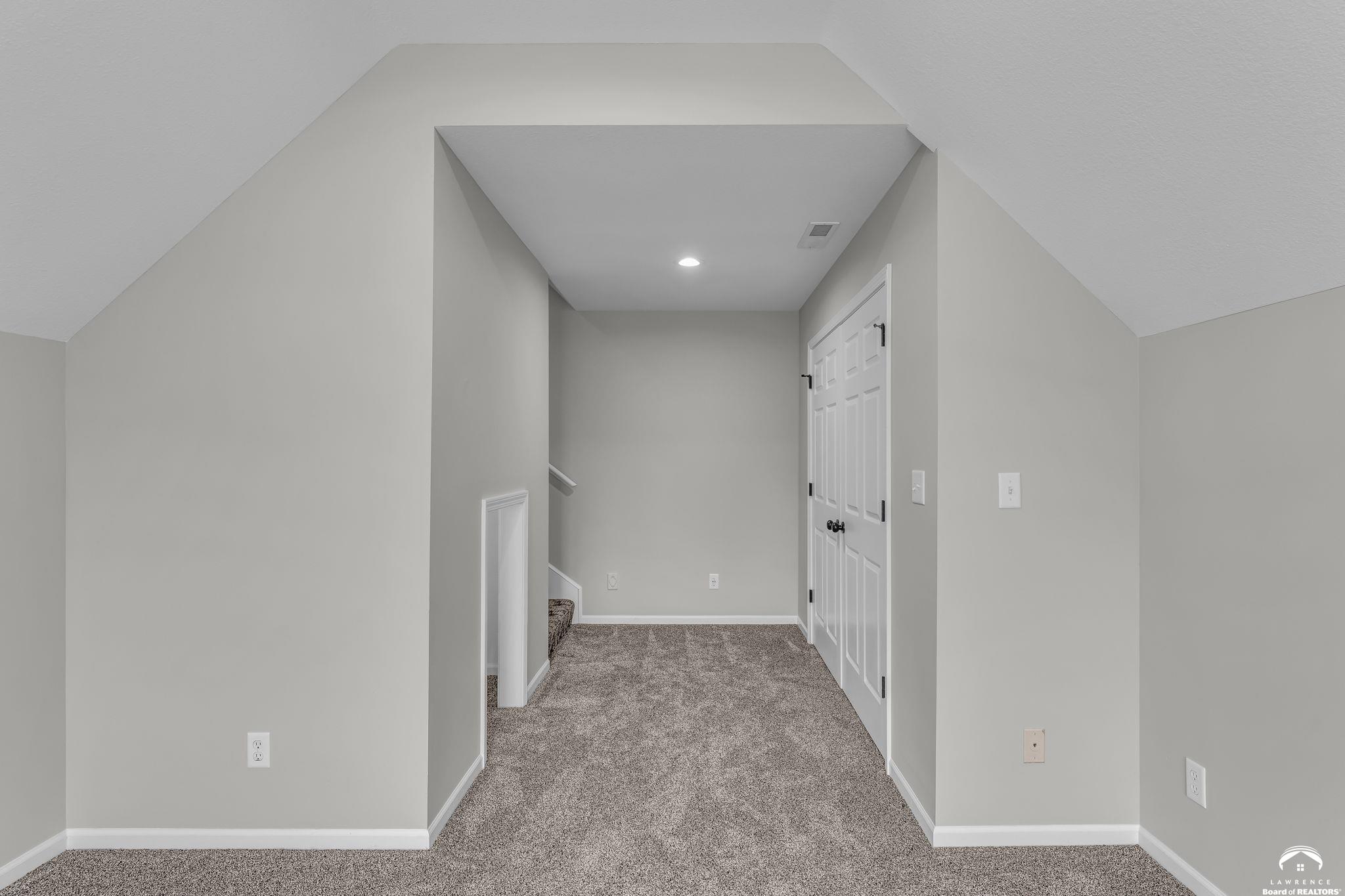 1124 Dubs Court Lawrence, KS 66049 - Photo 32 of 69