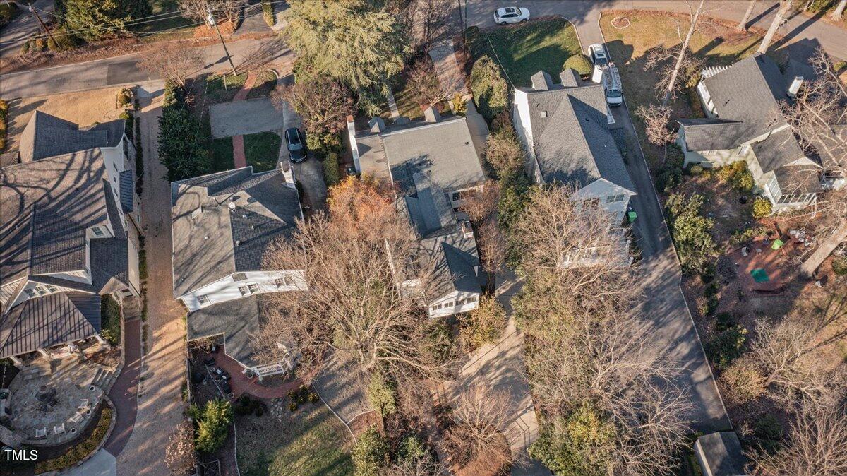 2412 Beechridge Road Raleigh, NC 27608 - Photo 31 of 39 21-- 149