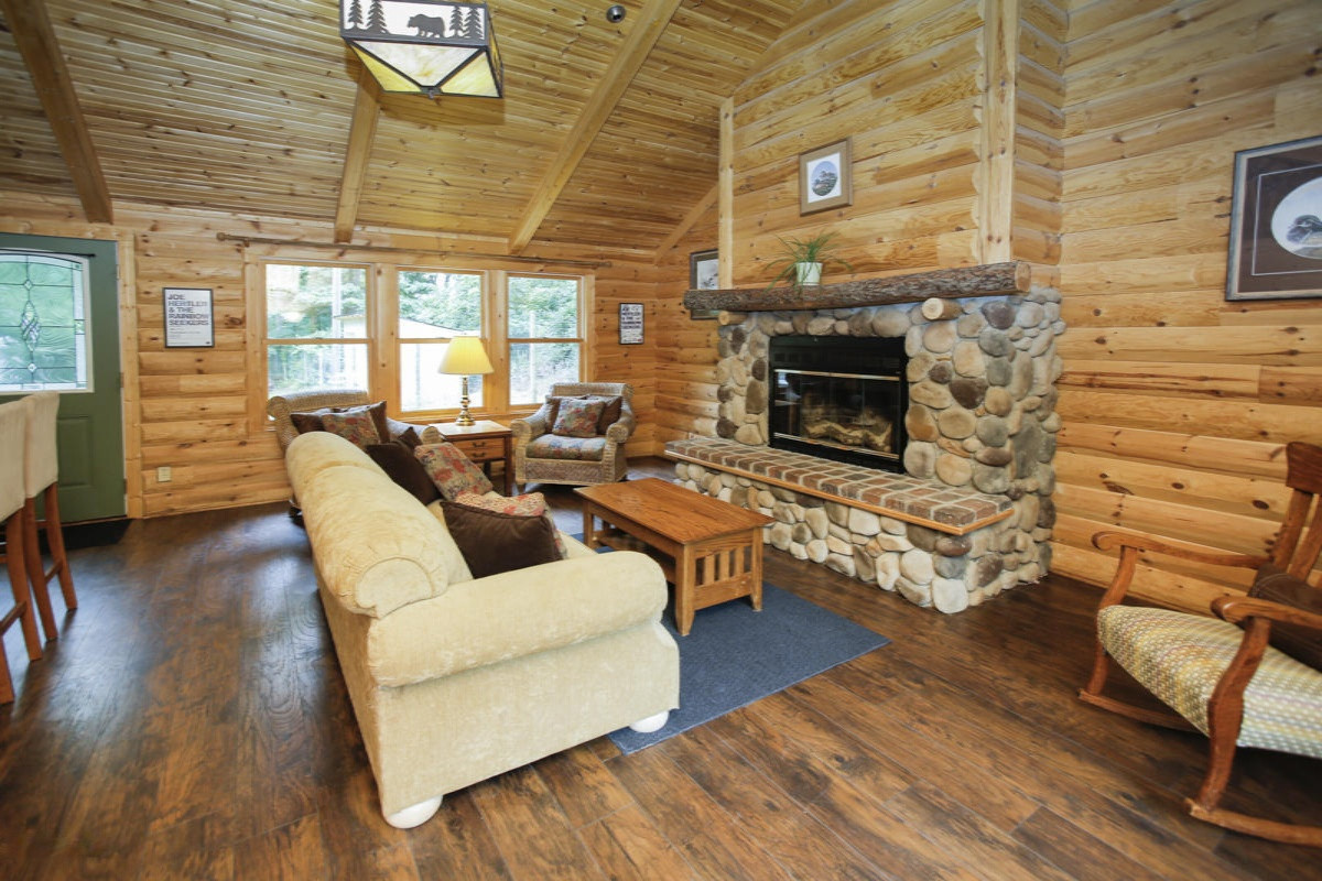 9641 Wildwood Road Delton, MI 49046 - Photo 4 of 34 9641 wildwood-104