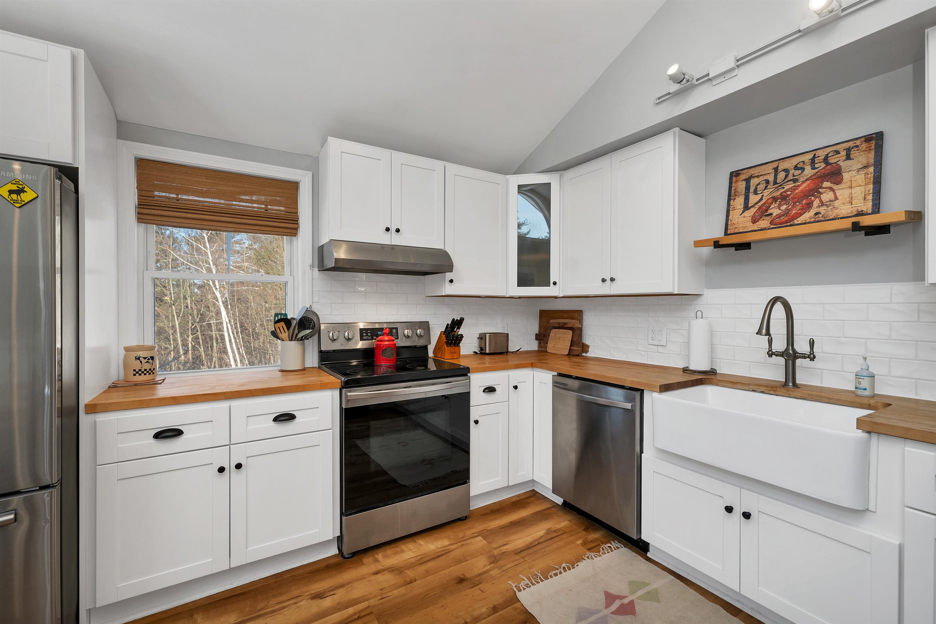 40 Deer Run Lane Gilford, NH 03249 - Photo 18 of 60