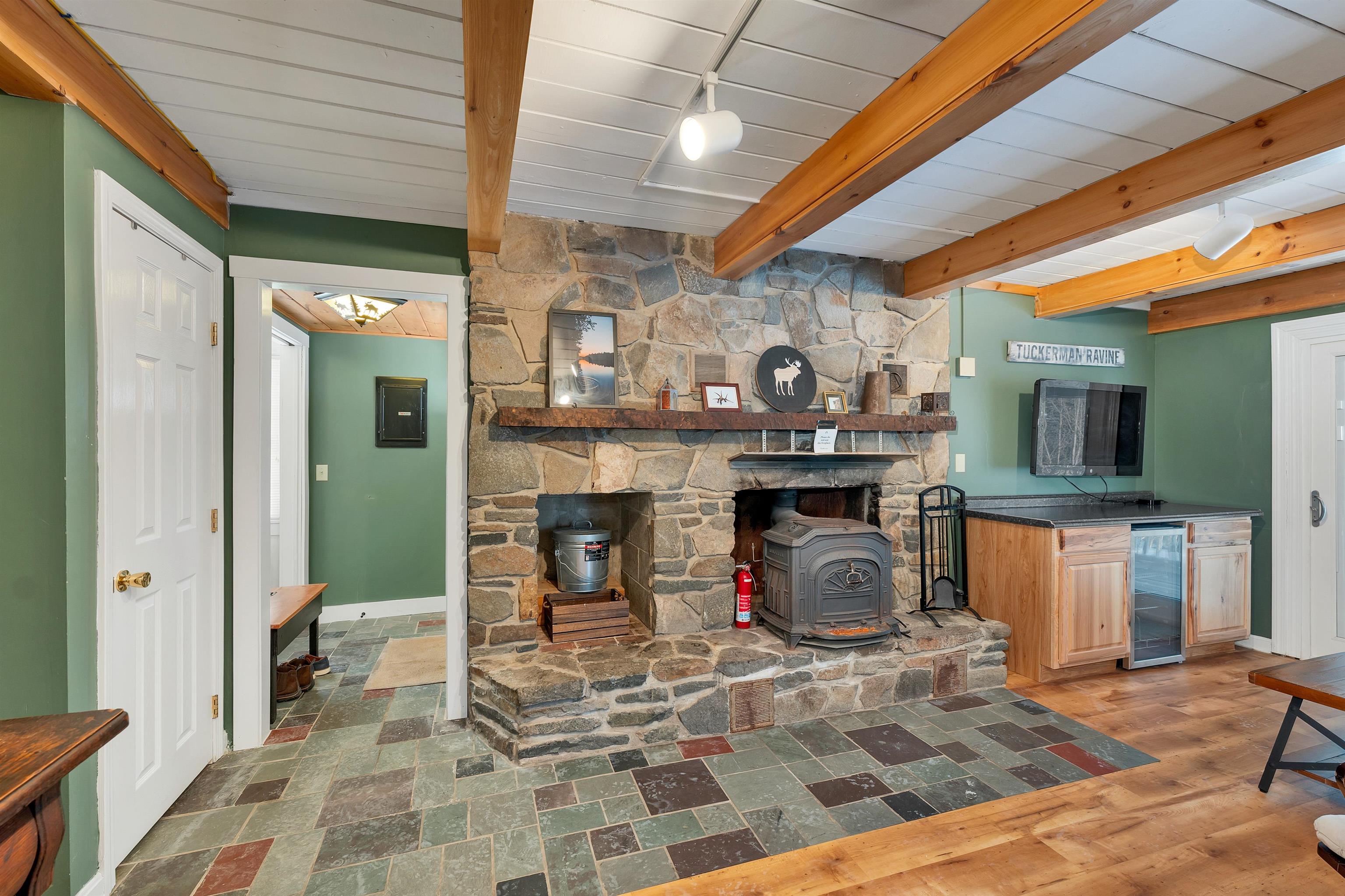 40 Deer Run Lane Gilford, NH 03249 - Photo 34 of 60