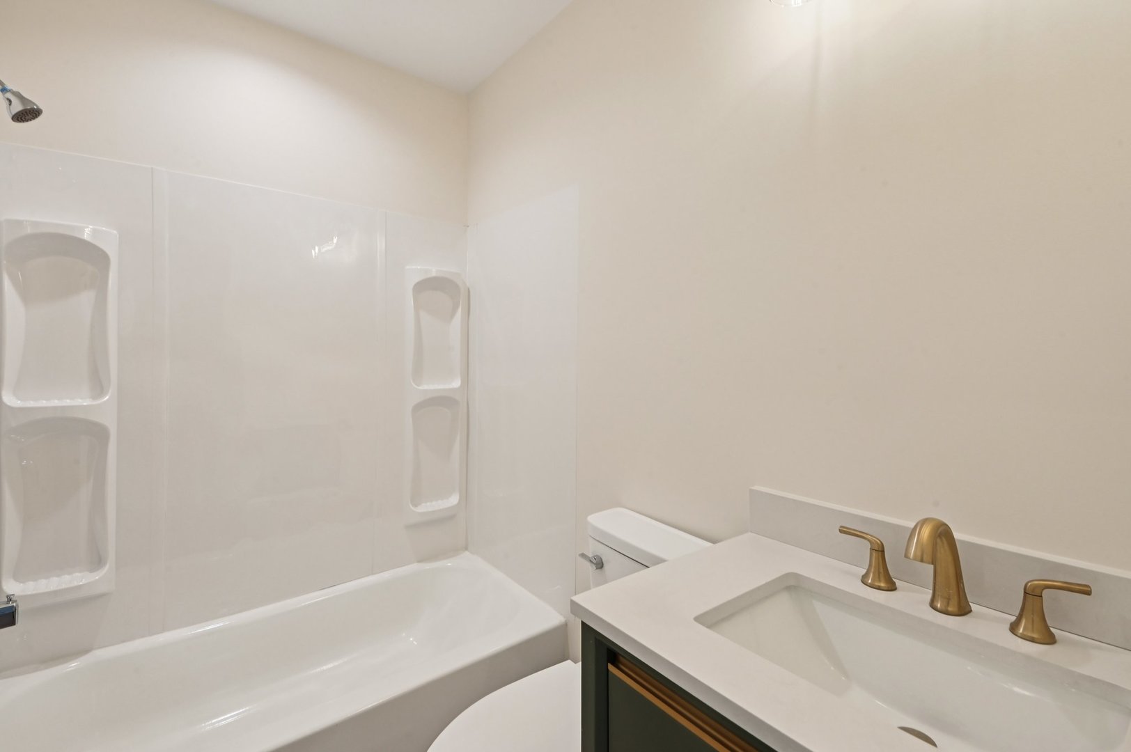 39161 Holdridge Avenue Beach Park, IL 60099 - Photo 19 of 44