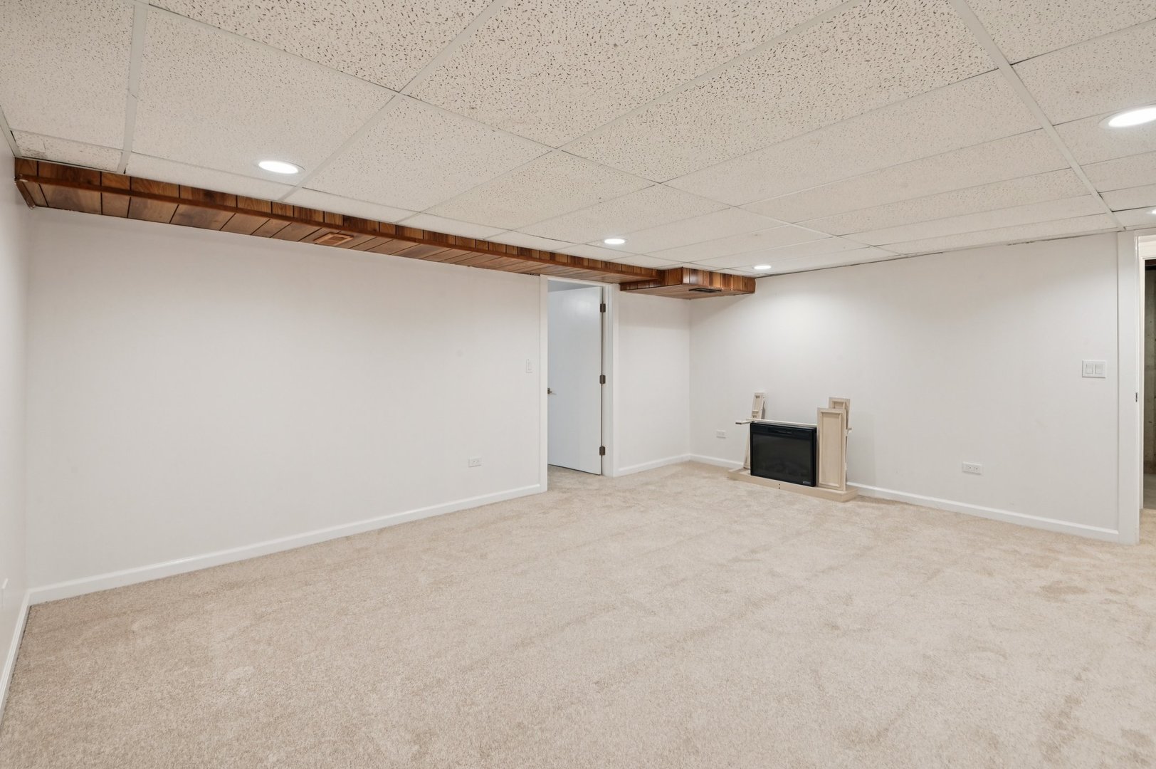 39161 Holdridge Avenue Beach Park, IL 60099 - Photo 28 of 44