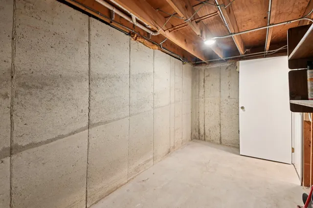 $345,000 | 39161 Holdridge Avenue, Beach Park, IL 60099