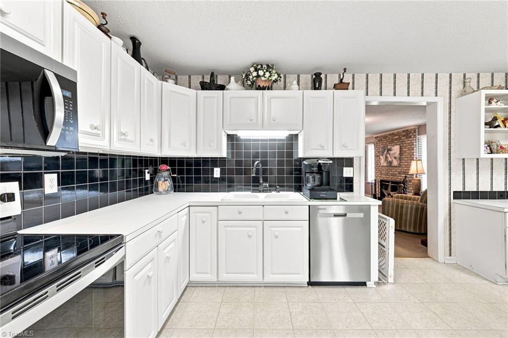 1824 Binkley Road East Bend, NC 27018 - Photo 13 of 49 Gallery Image 13