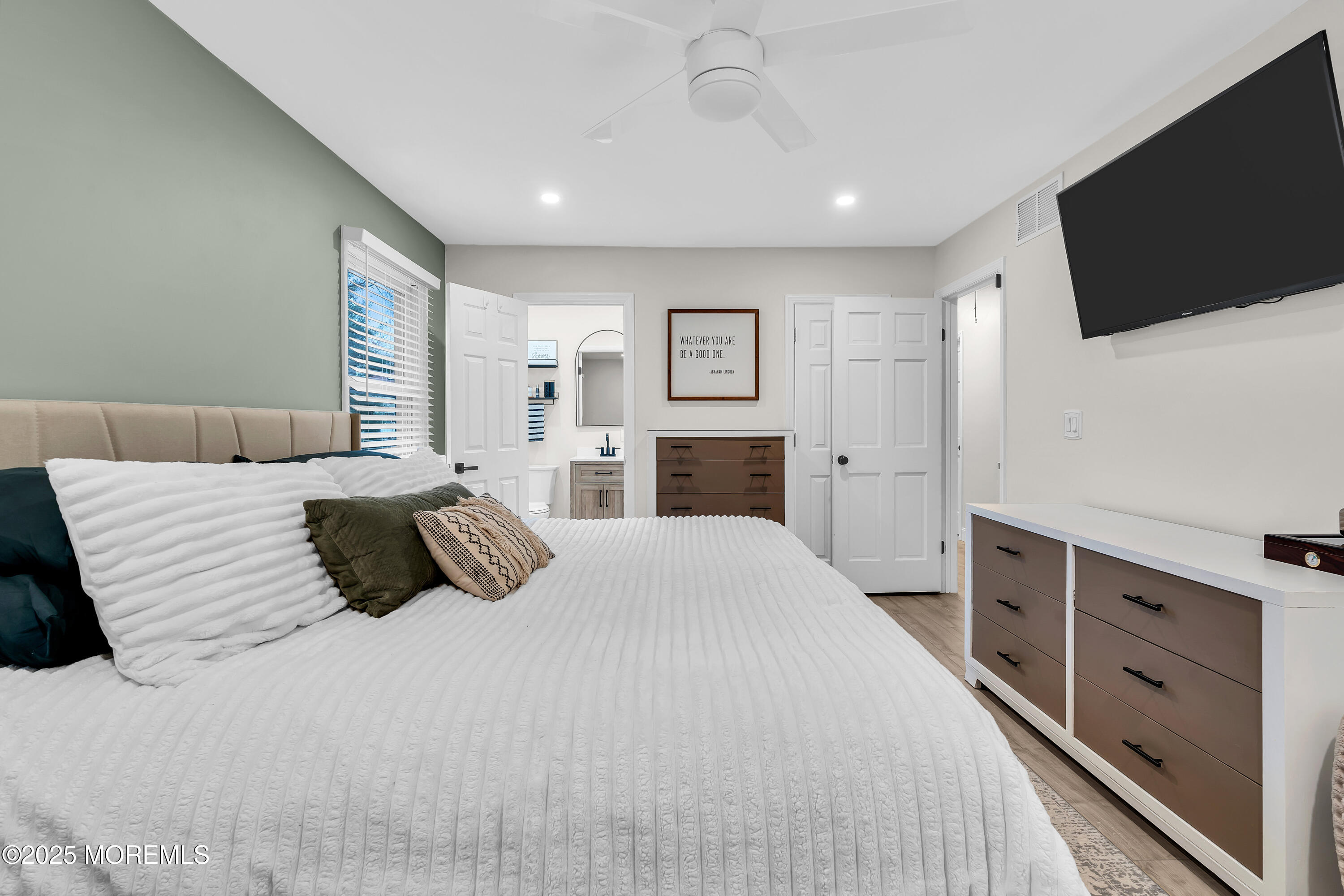 44 Cherry Tree Circle Howell, NJ 07731 - Photo 19 of 28 x033_dsc09262_828