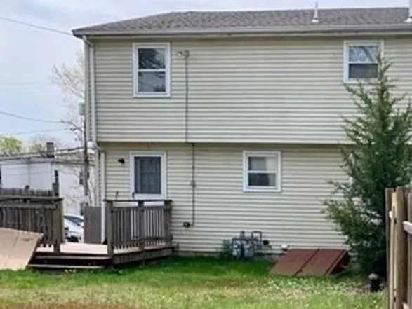 $2,500 | 164 Ames Street, Unit RIGHT SIDE, Brockton, MA 02302