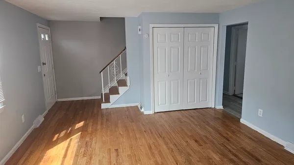 $2,500 | 164 Ames Street, Unit RIGHT SIDE, Brockton, MA 02302