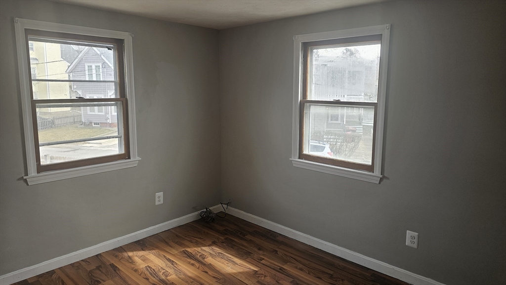 164 Ames Street, Unit RIGHT SIDE Brockton, MA 02302 - Photo 10 of 13