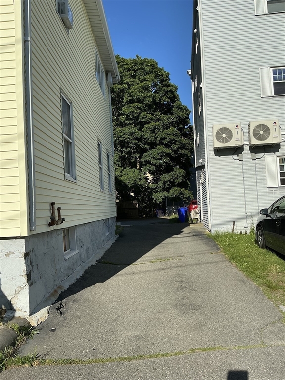 82 West Street Malden, MA 02148 - Photo 4 of 26
