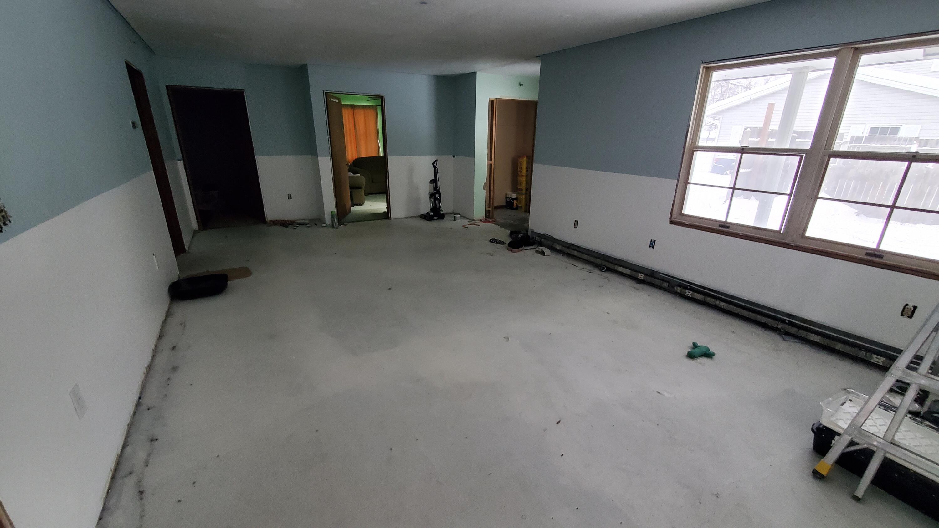 110 Alden Street Spring Lake, MI 49456 - Photo 6 of 14 20240122_104416