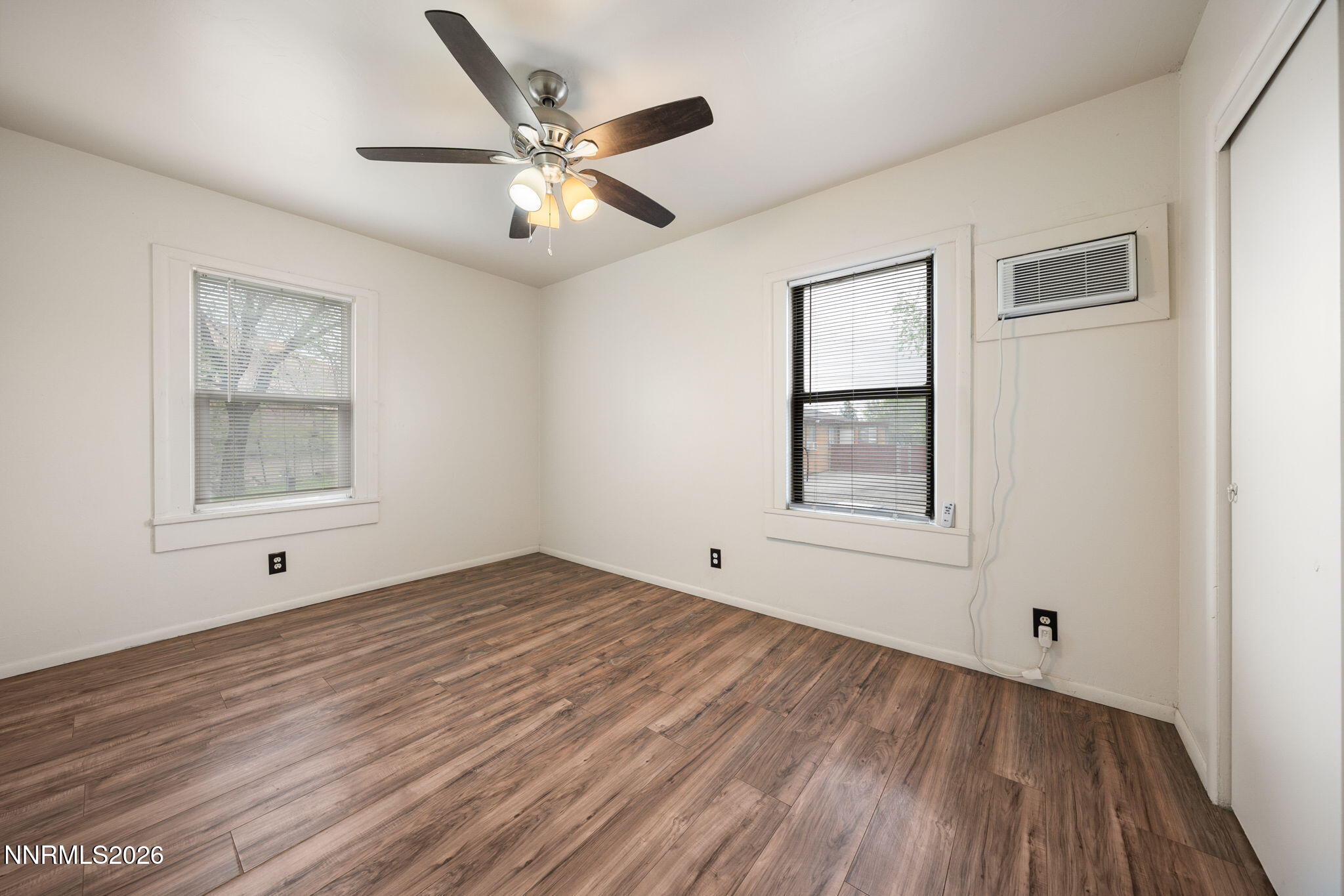 415 Field Street, Unit A B Sparks, NV 89431 - Photo 6 of 22 5-web-or-mls-415 Field-6