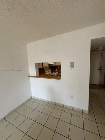 $1,950 | 2046 West Flagler Street, Unit 205, Miami, FL 33135