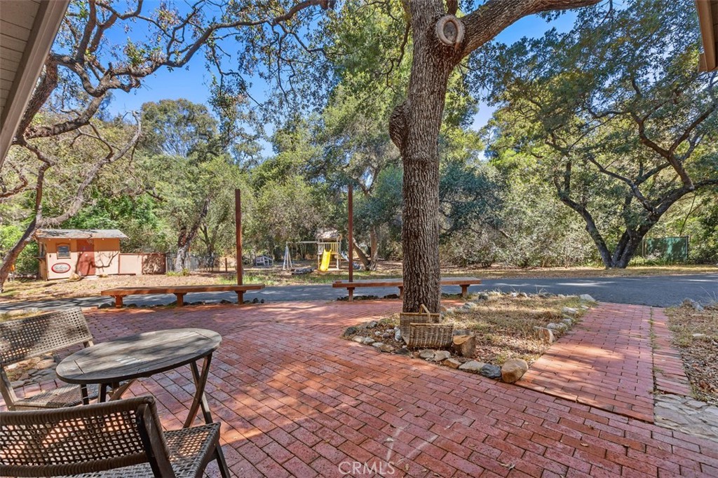 39150 Daily Road Fallbrook, CA 92028 - Photo 4 of 37