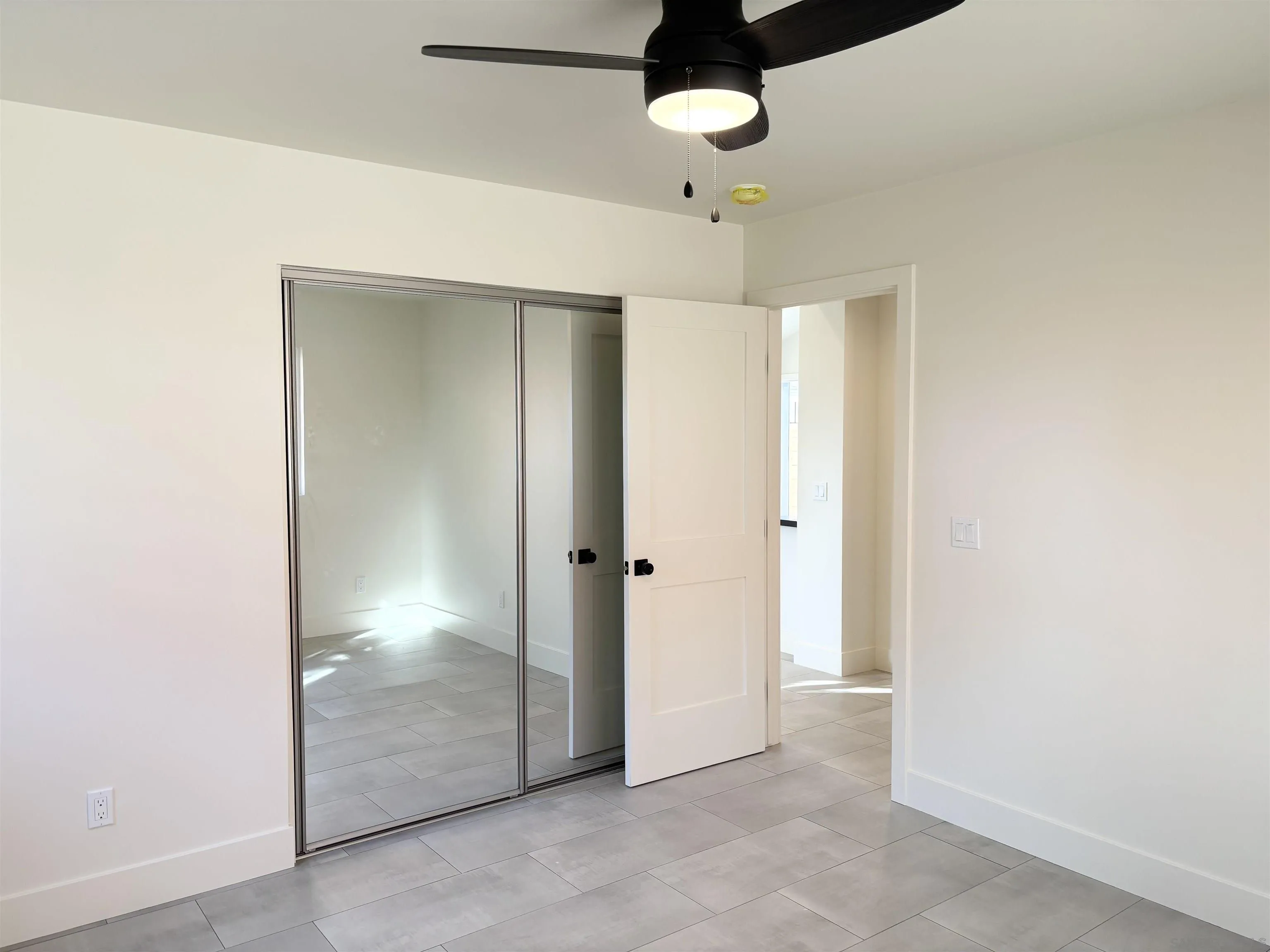 931-937 Regal Road Encinitas, CA 92024 - Photo 22 of 24