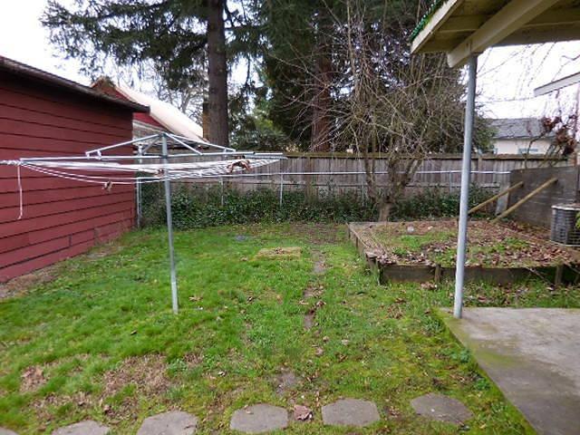 504 Southeast Riverside Avenue Grants Pass, OR 97526 - Photo 9 of 11 Additional Photo