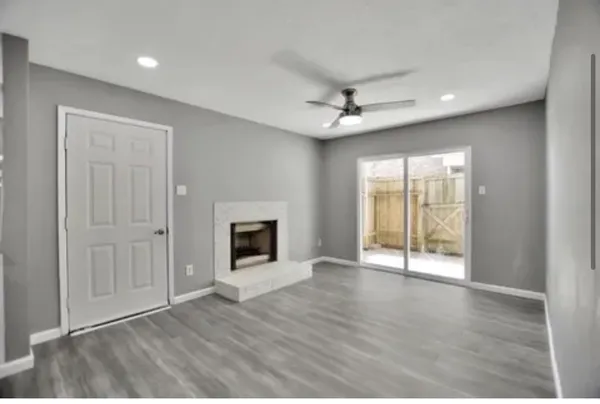 $1,650 | 7600 Emmett F Lowry Expressway, Unit 313, Texas City, TX 77591