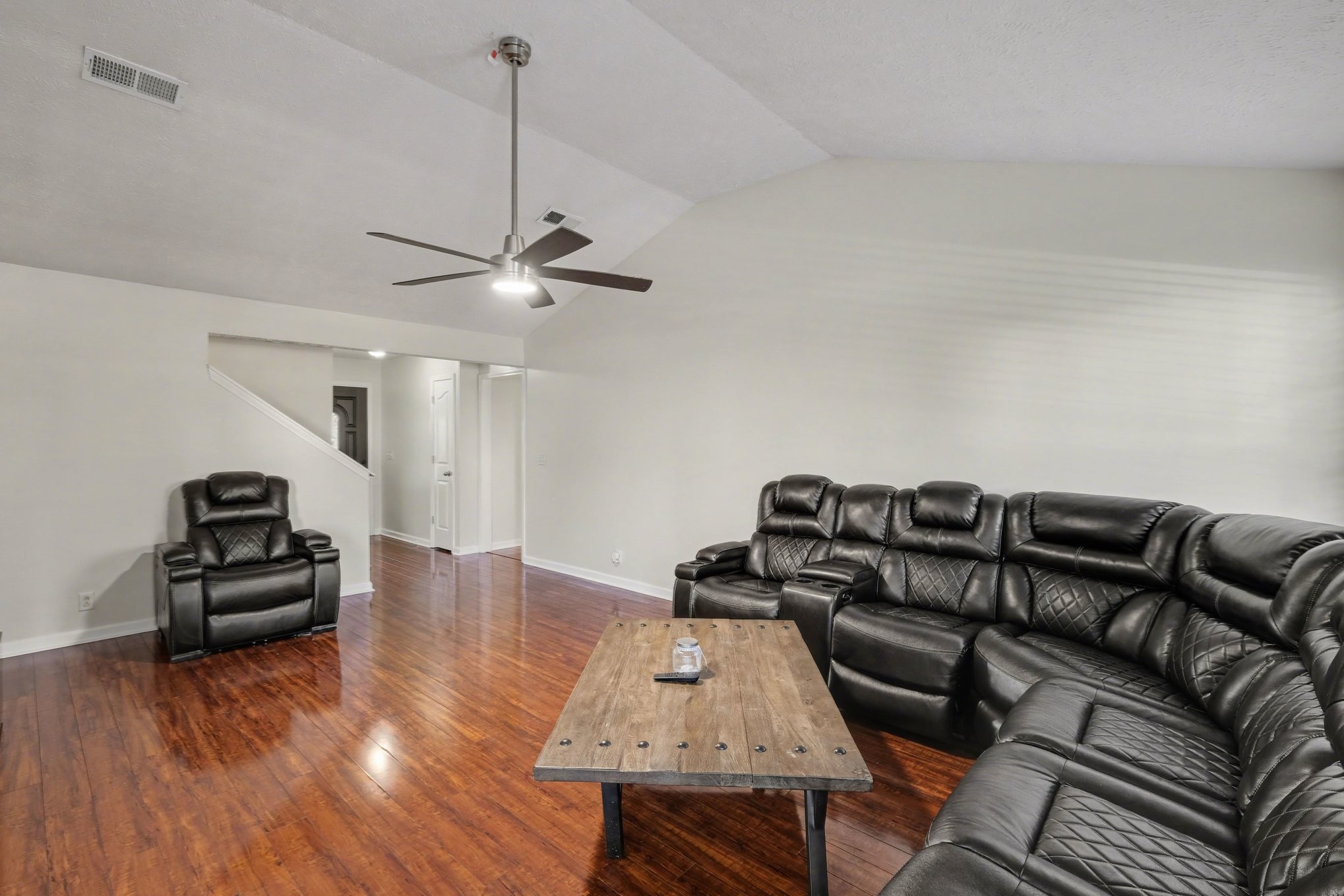 3229 Lexmark Circle Murfreesboro, TN 37128 - Photo 7 of 31 a living room with furniture