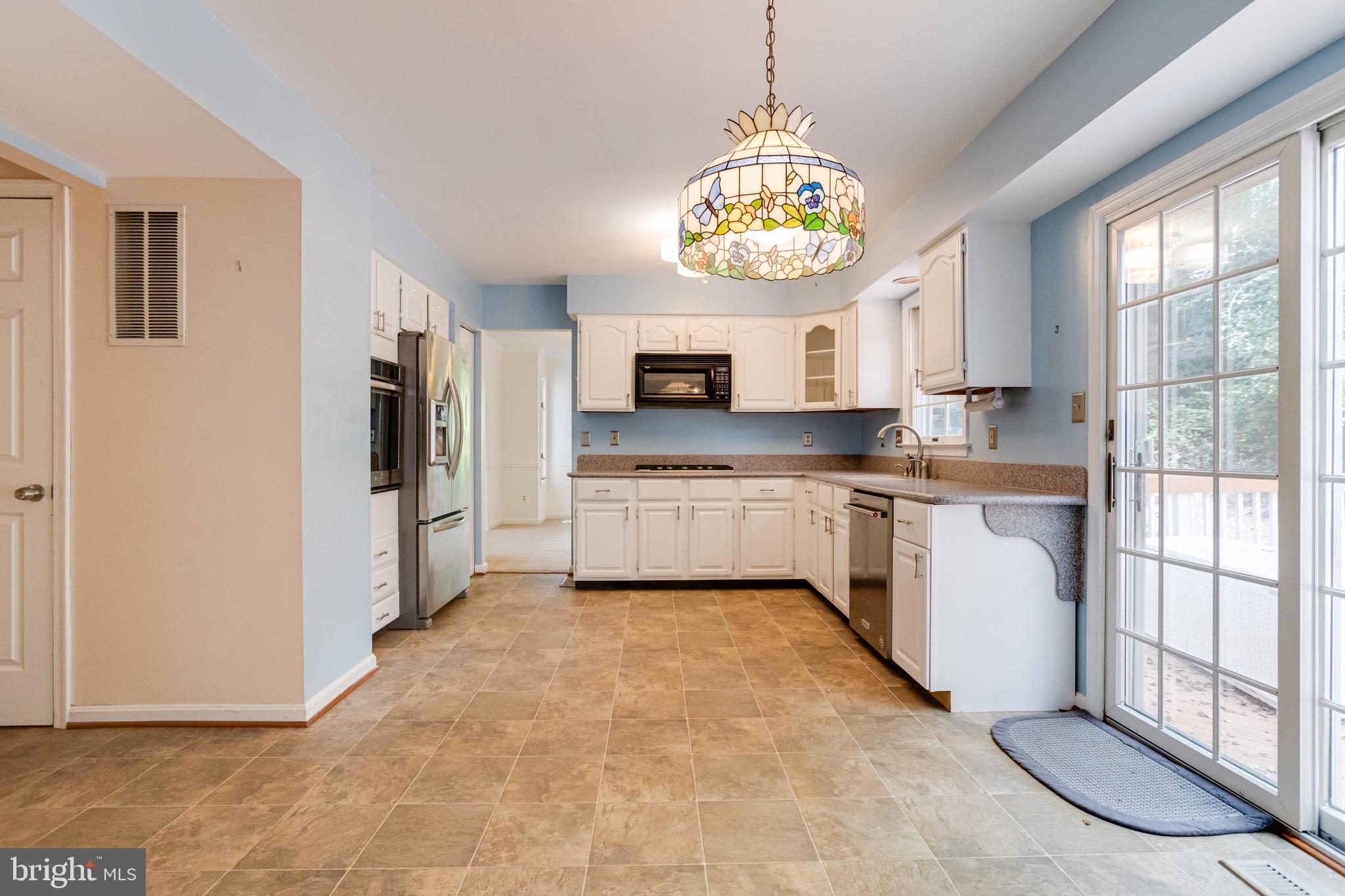 9518 Stoneoak Road Perry Hall, MD 21236 - Photo 18 of 81
