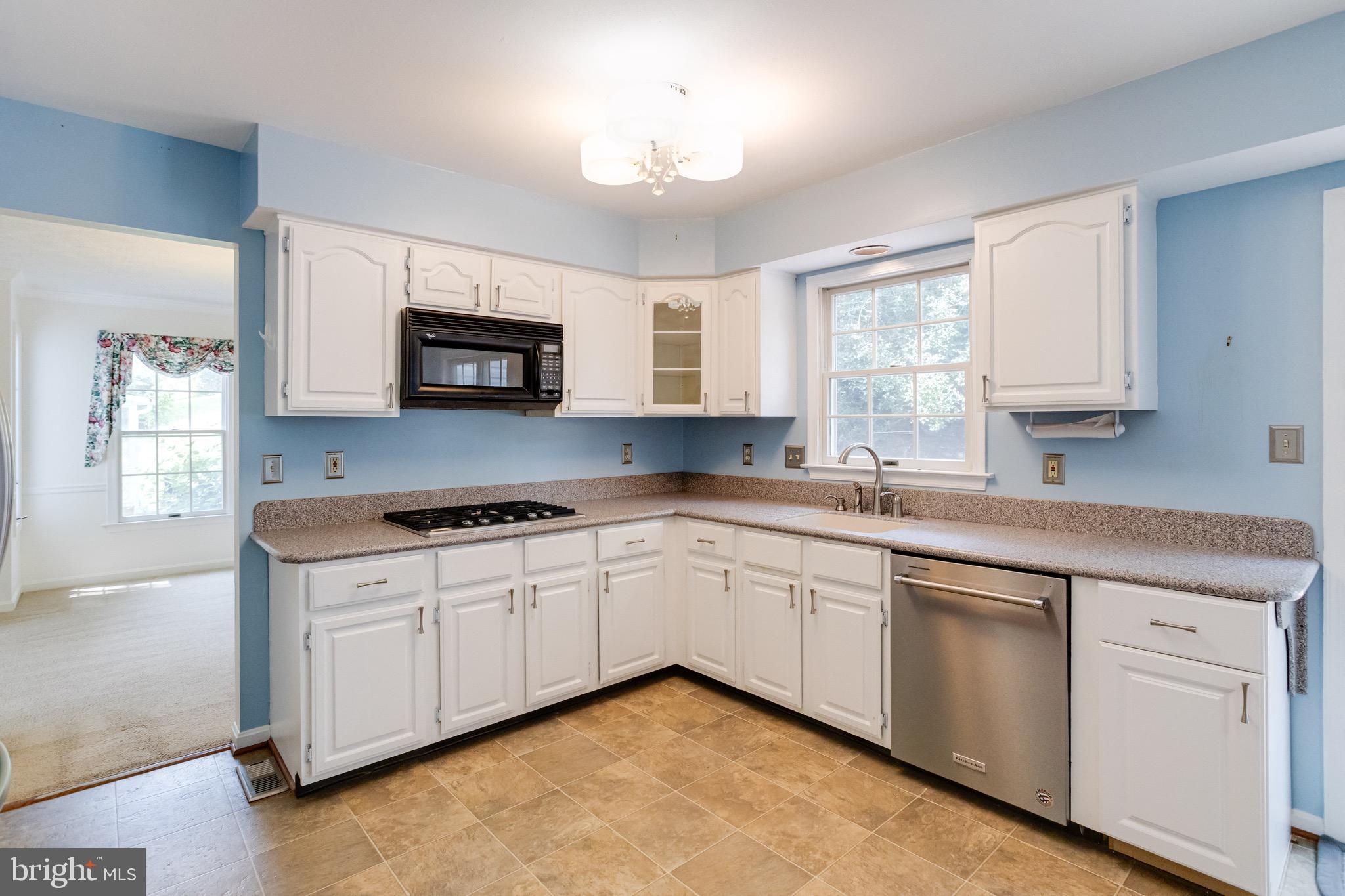 9518 Stoneoak Road Perry Hall, MD 21236 - Photo 23 of 81
