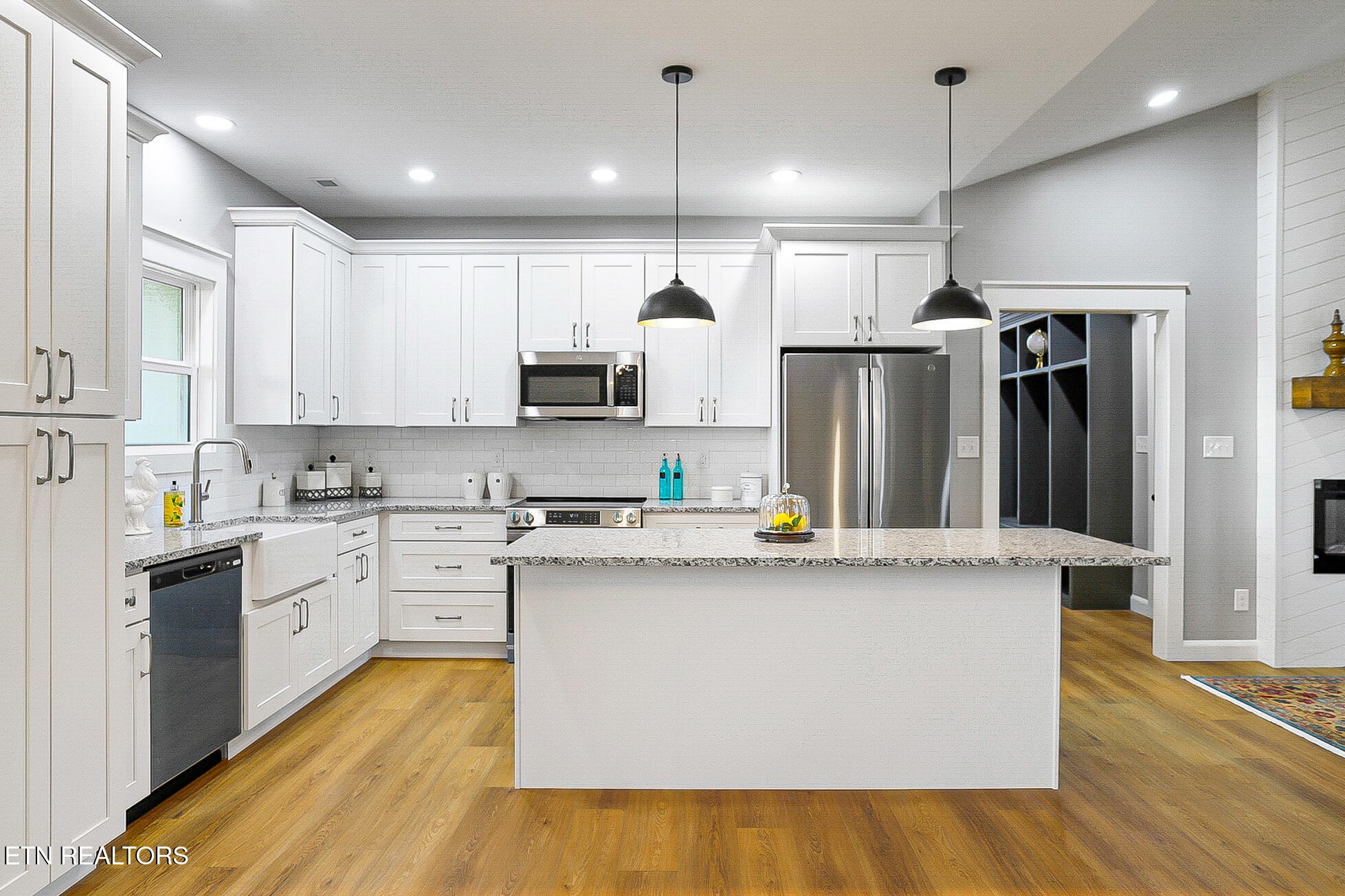 5555 J J Riley W Drive Greenback, TN 37742 - Photo 12 of 50