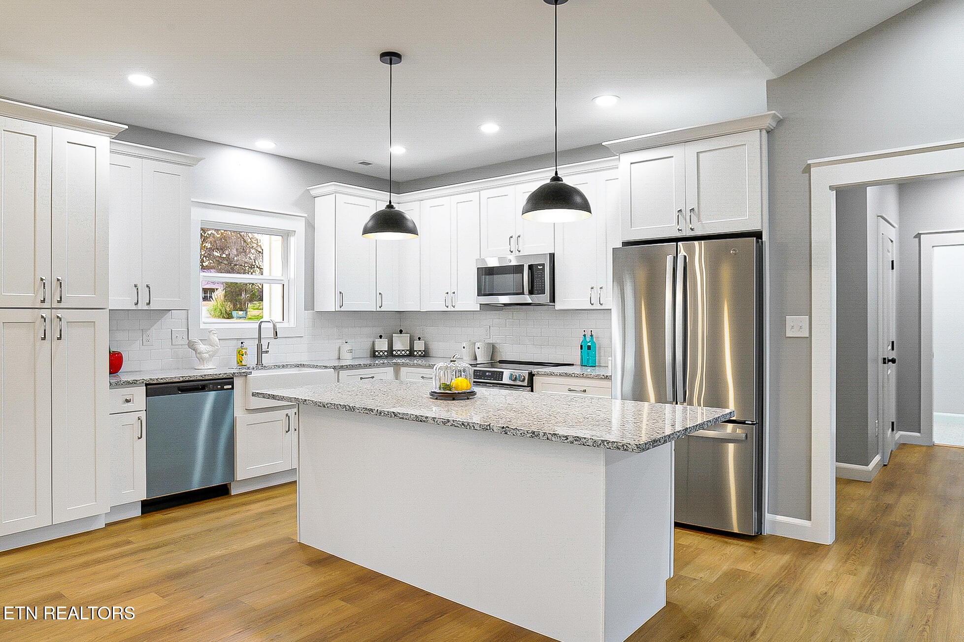 5555 J J Riley W Drive Greenback, TN 37742 - Photo 13 of 50