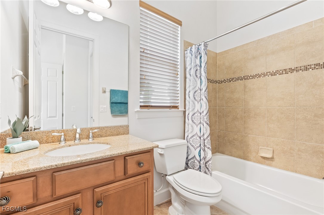 10964 Surrey Place Fort Myers, FL 33913 - Photo 14 of 35