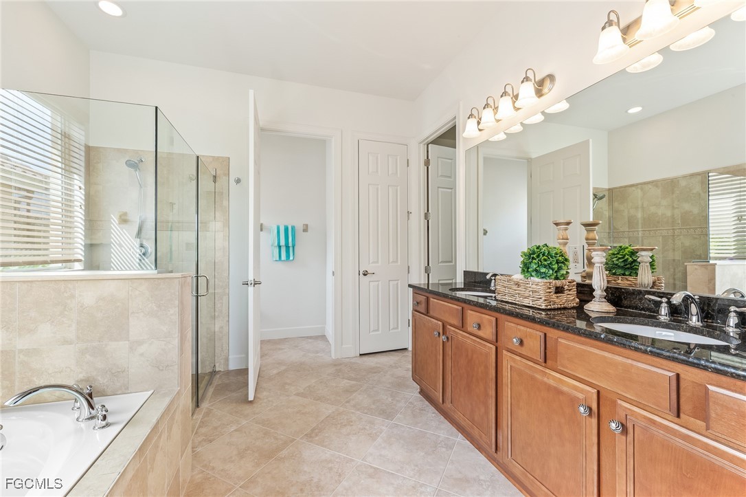 10964 Surrey Place Fort Myers, FL 33913 - Photo 16 of 35