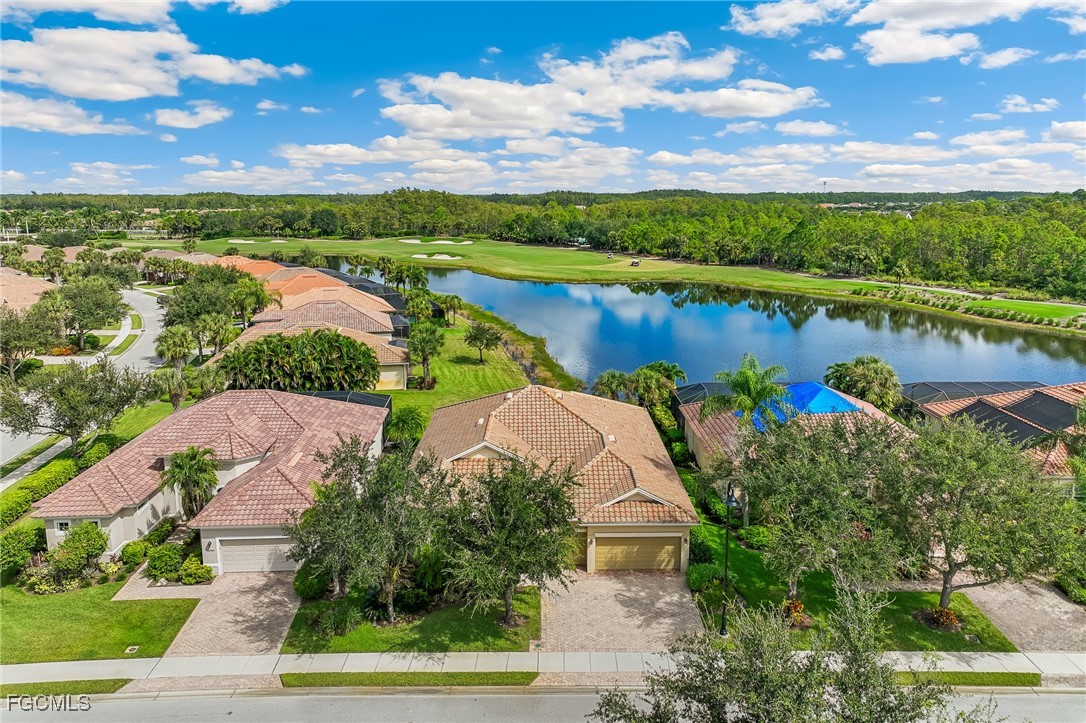 10964 Surrey Place Fort Myers, FL 33913 - Photo 3 of 35