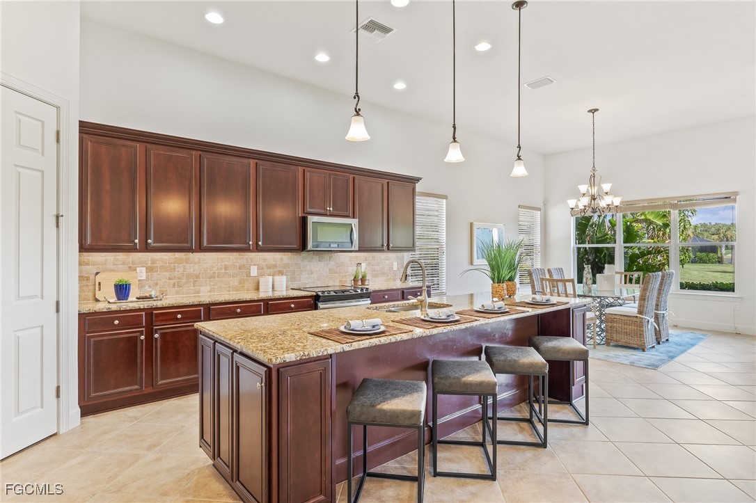 10964 Surrey Place Fort Myers, FL 33913 - Photo 9 of 35