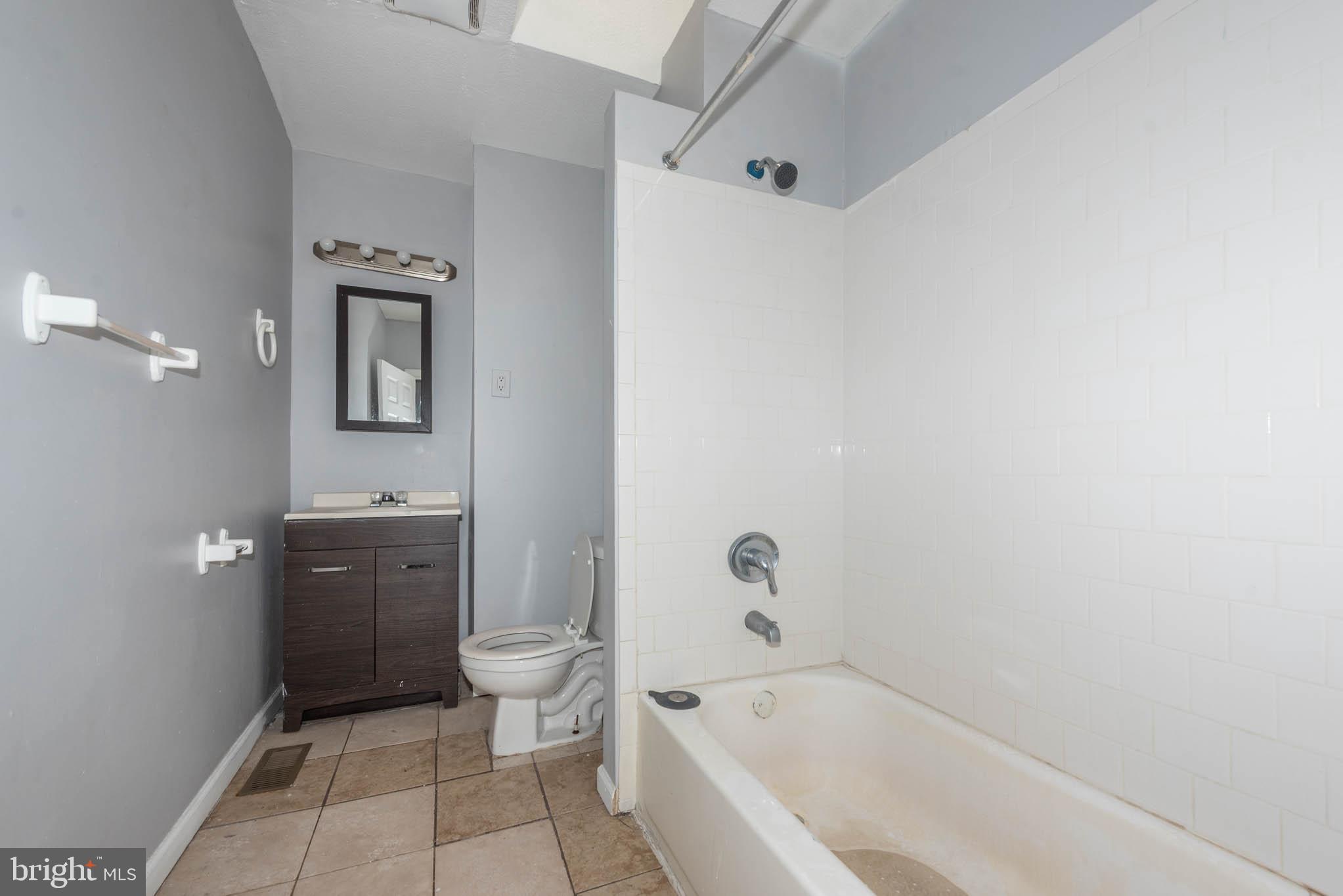 2403 Annapolis Road Baltimore, MD 21230 - Photo 9 of 12