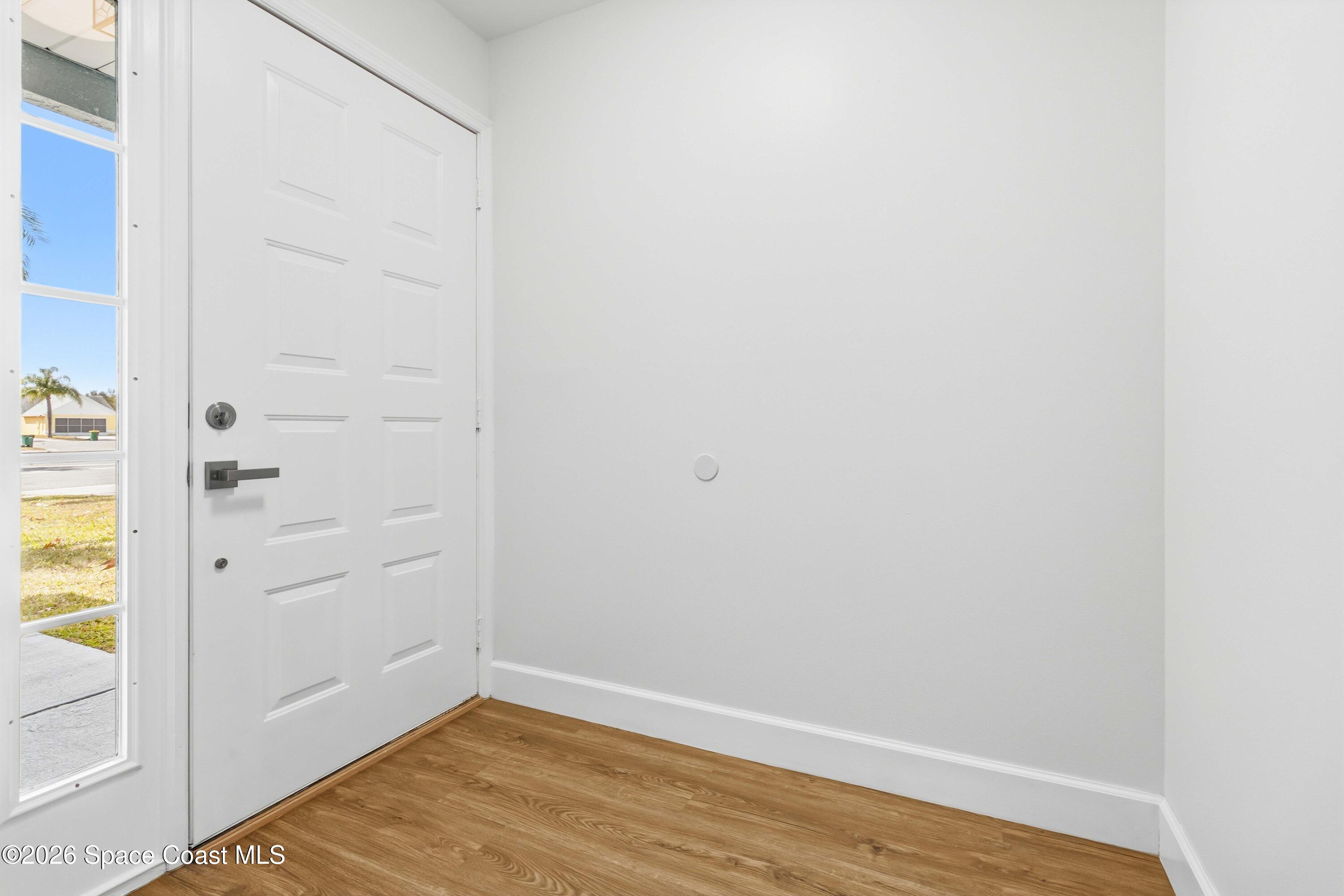 2156 Misty Way Lane Melbourne, FL 32935 - Photo 3 of 31 004