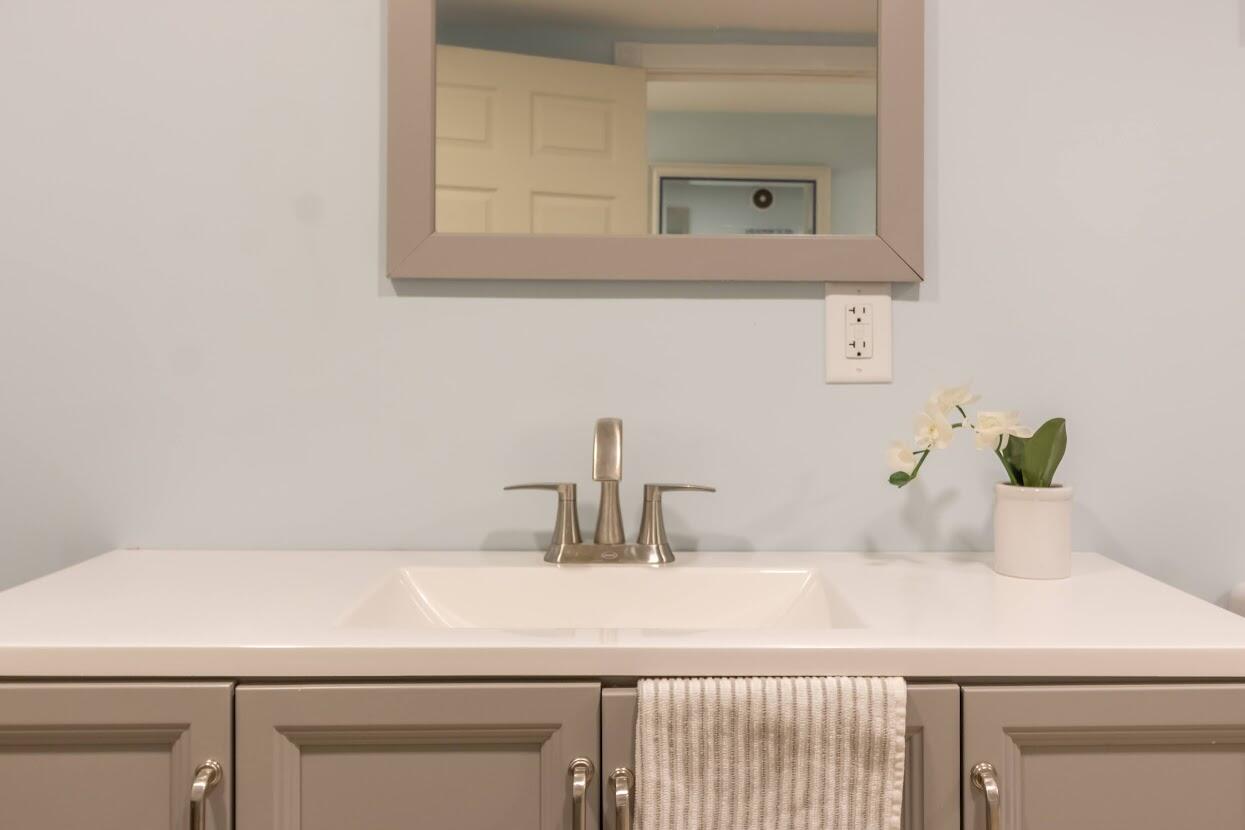 597 Hudson Road Glenburn, ME 04401 - Photo 51 of 61 597 Hudson Road Interiors-8