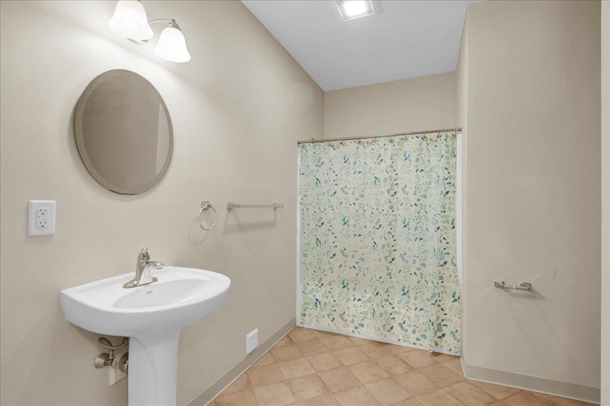 1 Atrium Way, Unit 103 Milton, VT 05468 - Photo 21 of 37 Gallery Image 21