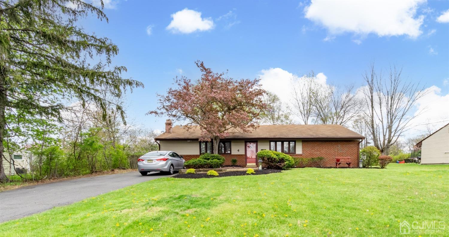 4 Stanworth Road Kendall Park, NJ 08824 - Photo 1 of 19 Front view