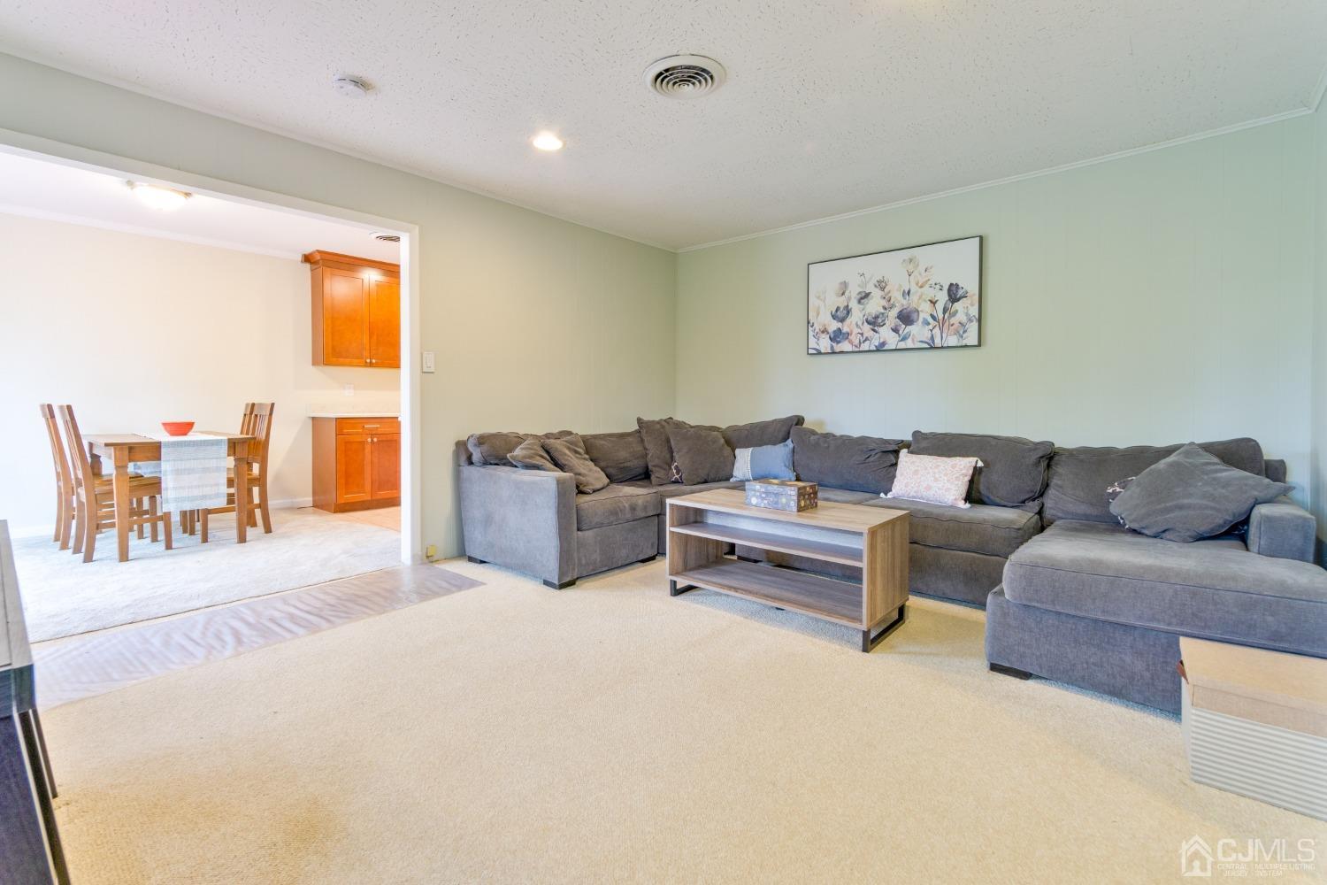 4 Stanworth Road Kendall Park, NJ 08824 - Photo 8 of 19 Family Room