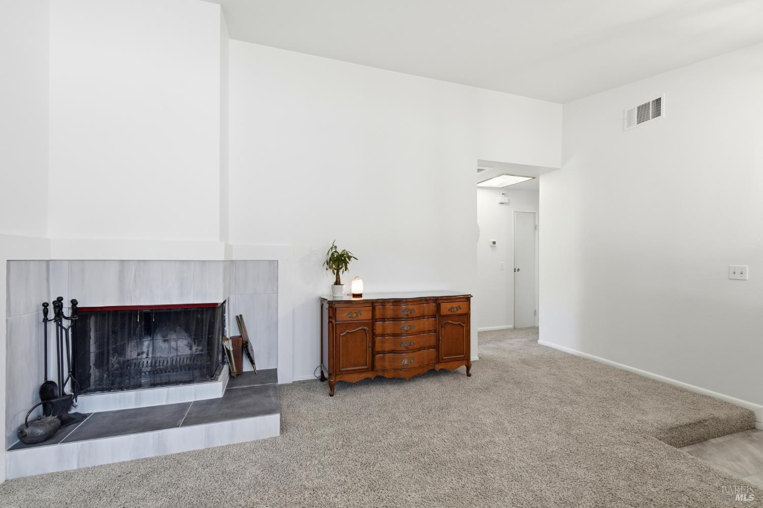 2299 Copperfield Drive Santa Rosa, CA 95401 - Photo 10 of 33
