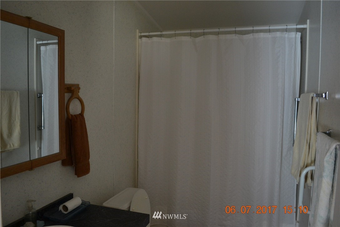 28 Golden Road Oroville, WA 98844 - Photo 11 of 16 Gallery Image 11