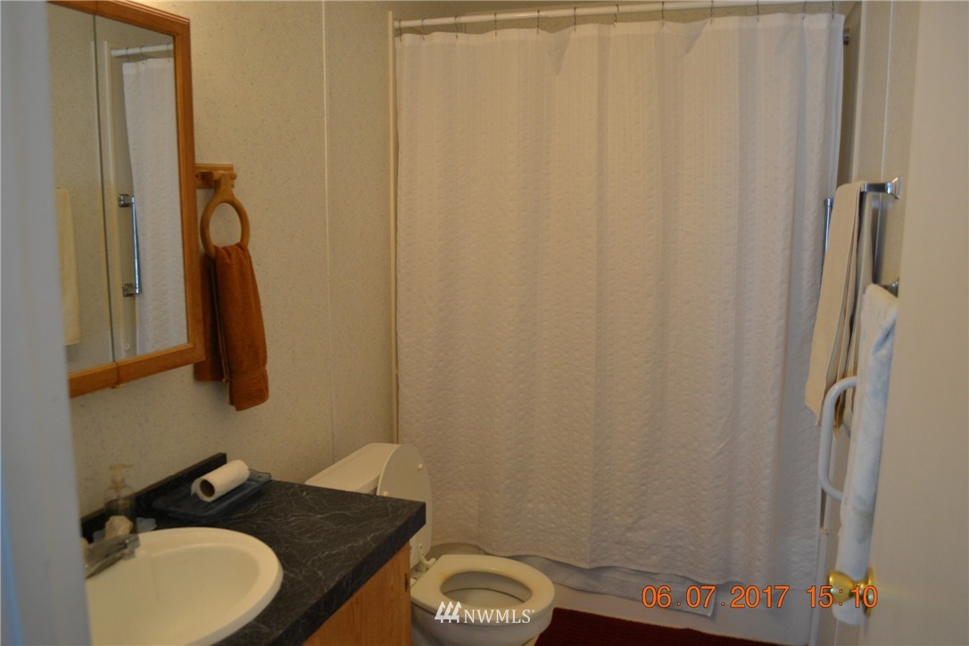 28 Golden Road Oroville, WA 98844 - Photo 12 of 16 Gallery Image 12