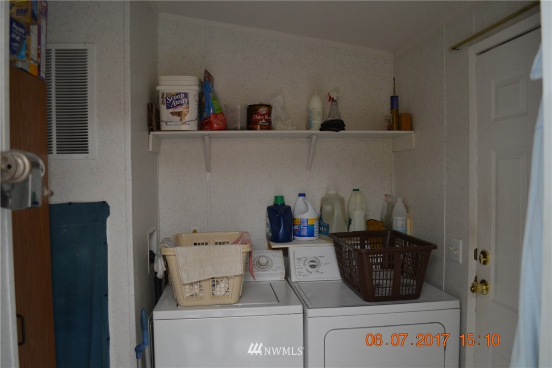 28 Golden Road Oroville, WA 98844 - Photo 13 of 16 Gallery Image 13