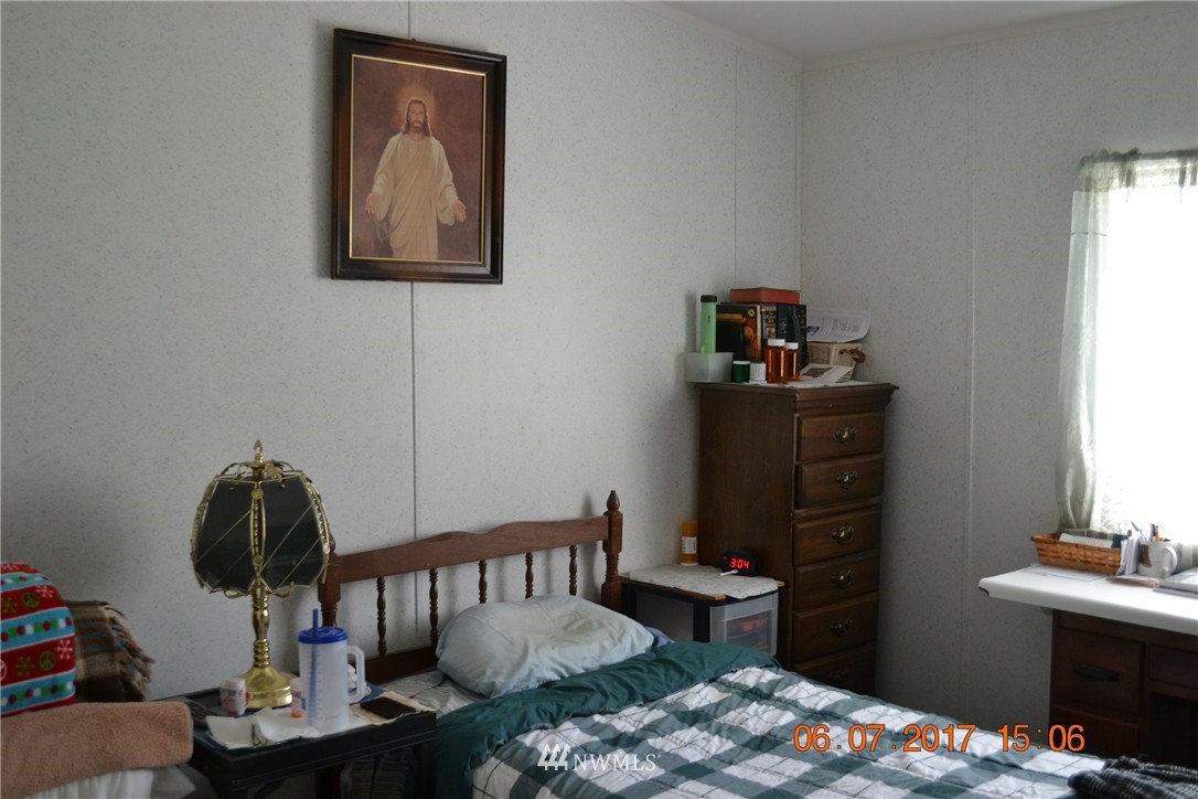 28 Golden Road Oroville, WA 98844 - Photo 9 of 16 Gallery Image 9