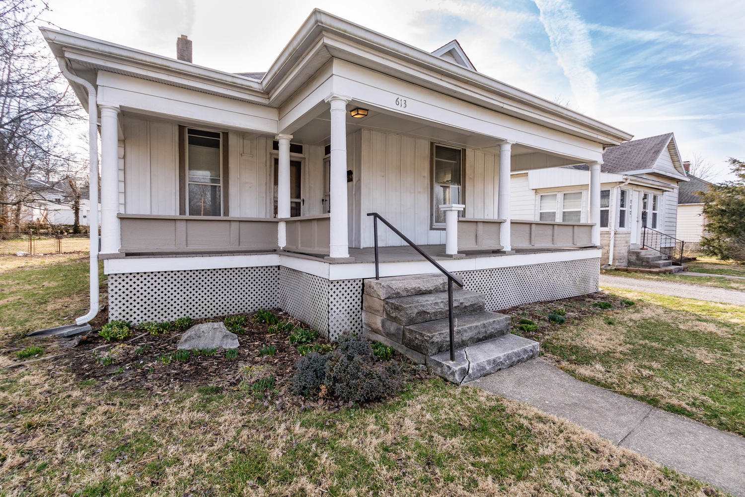 613 South Walnut Street Bloomington, IN 47401 - Photo 2 of 28