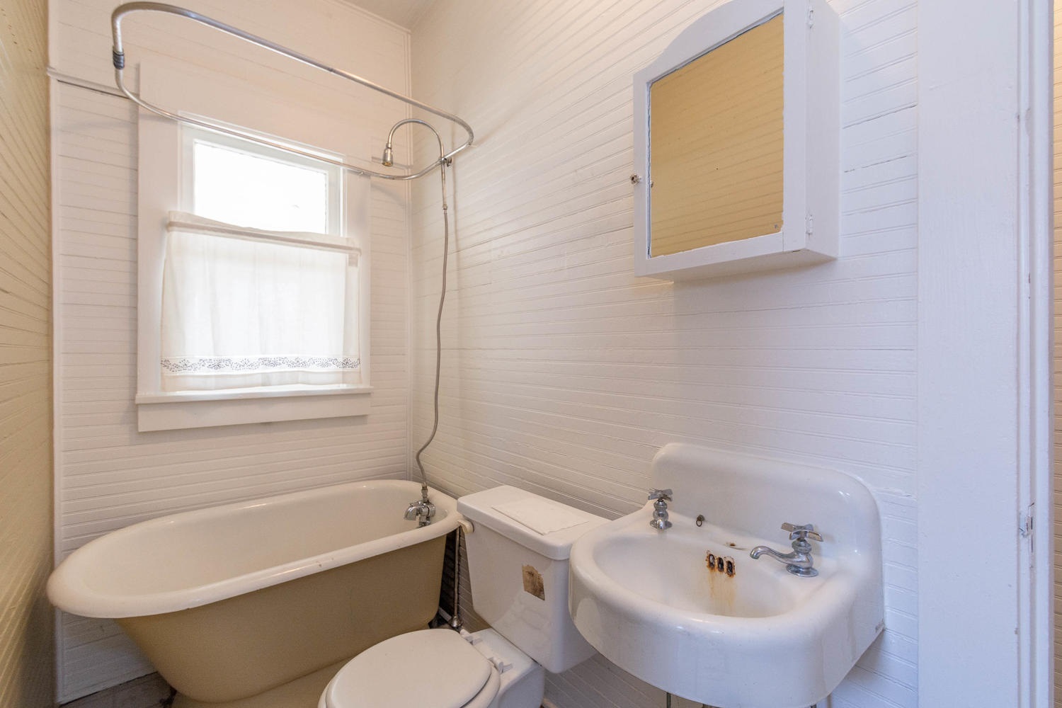 613 South Walnut Street Bloomington, IN 47401 - Photo 14 of 28