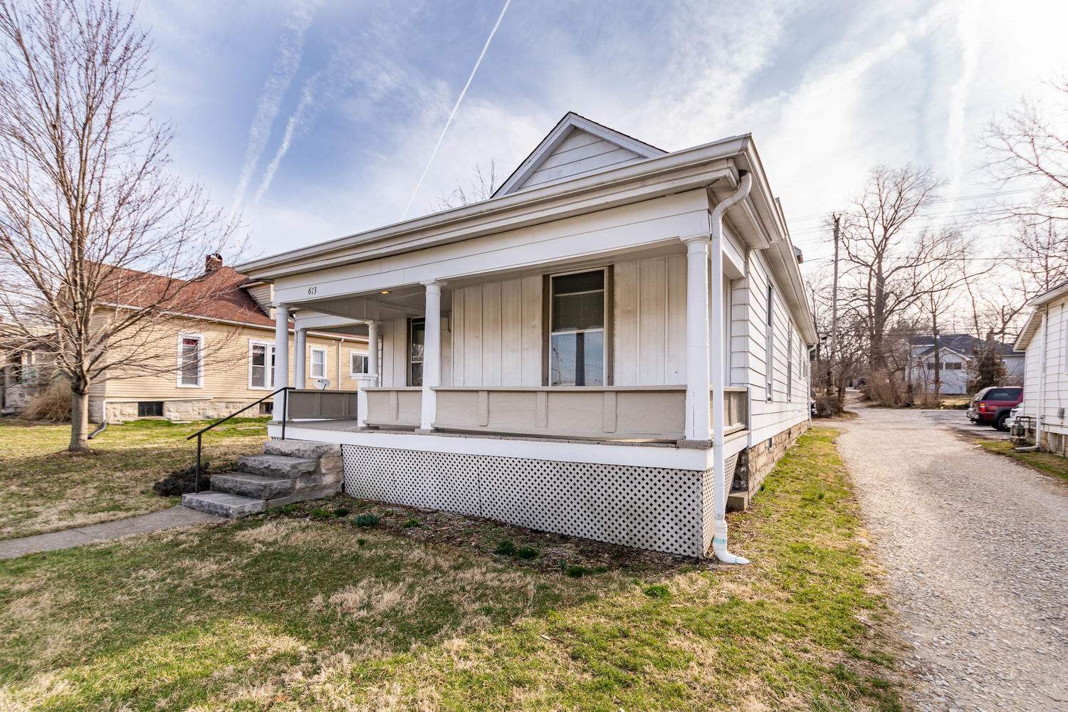 613 South Walnut Street Bloomington, IN 47401 - Photo 3 of 28