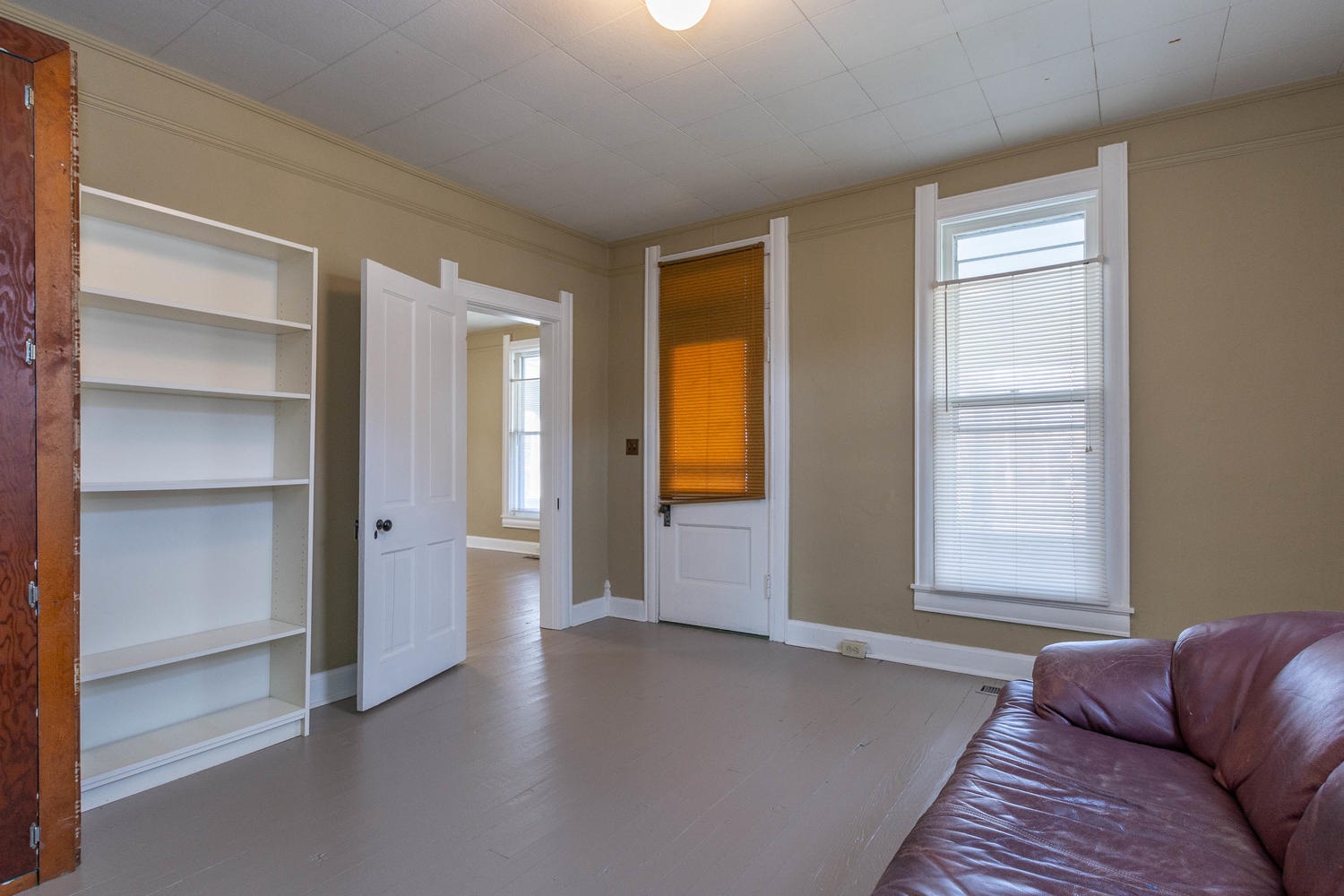 613 South Walnut Street Bloomington, IN 47401 - Photo 8 of 28