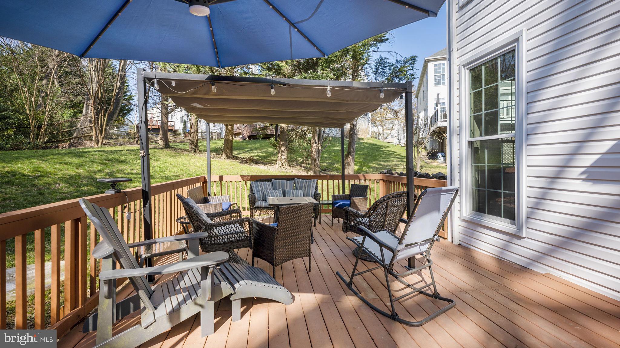 12904 Summit Ridge Terrace Germantown, MD 20874 - Photo 29 of 31 Back deck