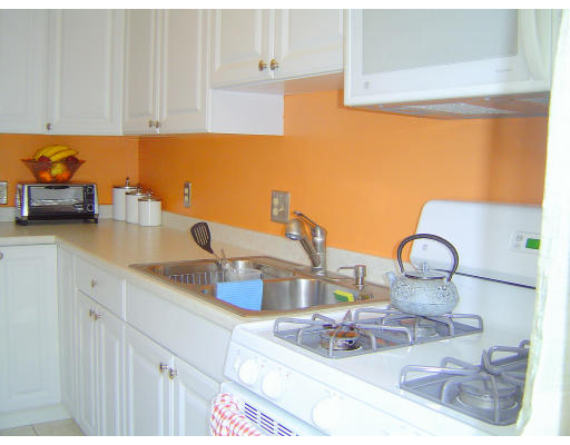 20 Colony Road, Unit 20 West Springfield, MA 01089 - Photo 3 of 10 Gallery Image 3