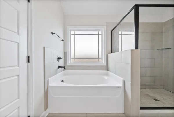 $455,000 | 942 Alton Drive, Clarksville, TN 37043