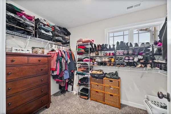 $455,000 | 942 Alton Drive, Clarksville, TN 37043